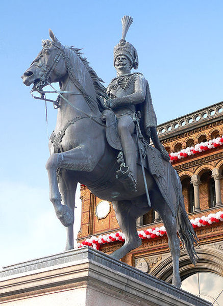 hannoverErnst_August_Denkmal.jpg